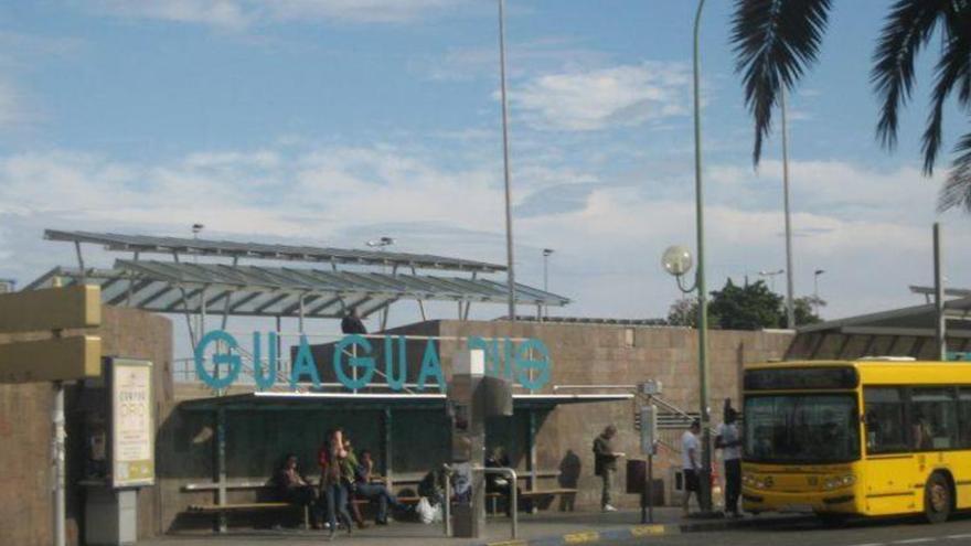 ¿Hay que vallar la plaza sobre la estación de guaguas? Esta es la propuesta del PP tras otro robo