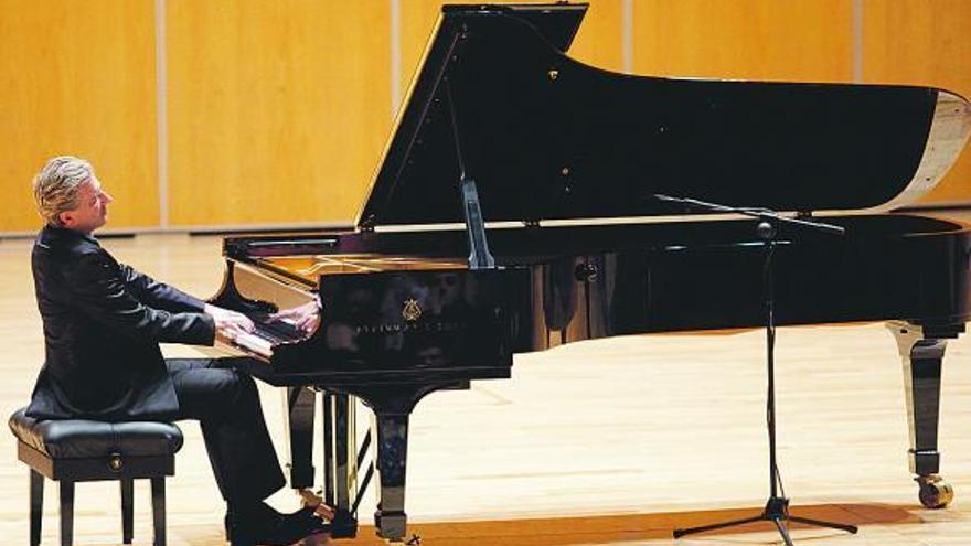 La música de Liszt llena el Auditorio con el piano 
 de Jean-Yves Thibaudet
