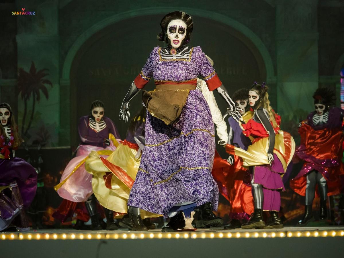 Diana Rucabado, directora y coreógrafa de la agrupación Wonder, que ganó el concurso de grupos coreográficos del Carnaval 2026.