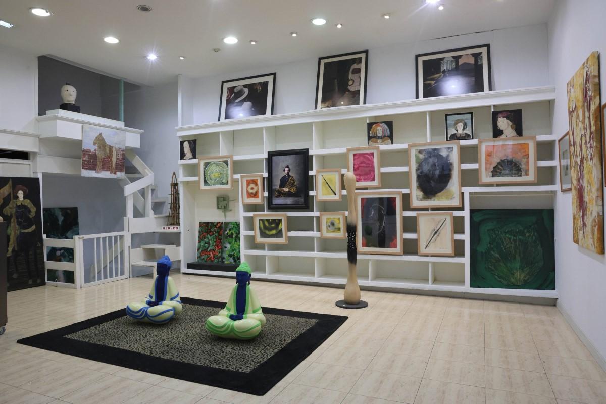 Interior de una de las salas de la exposición.