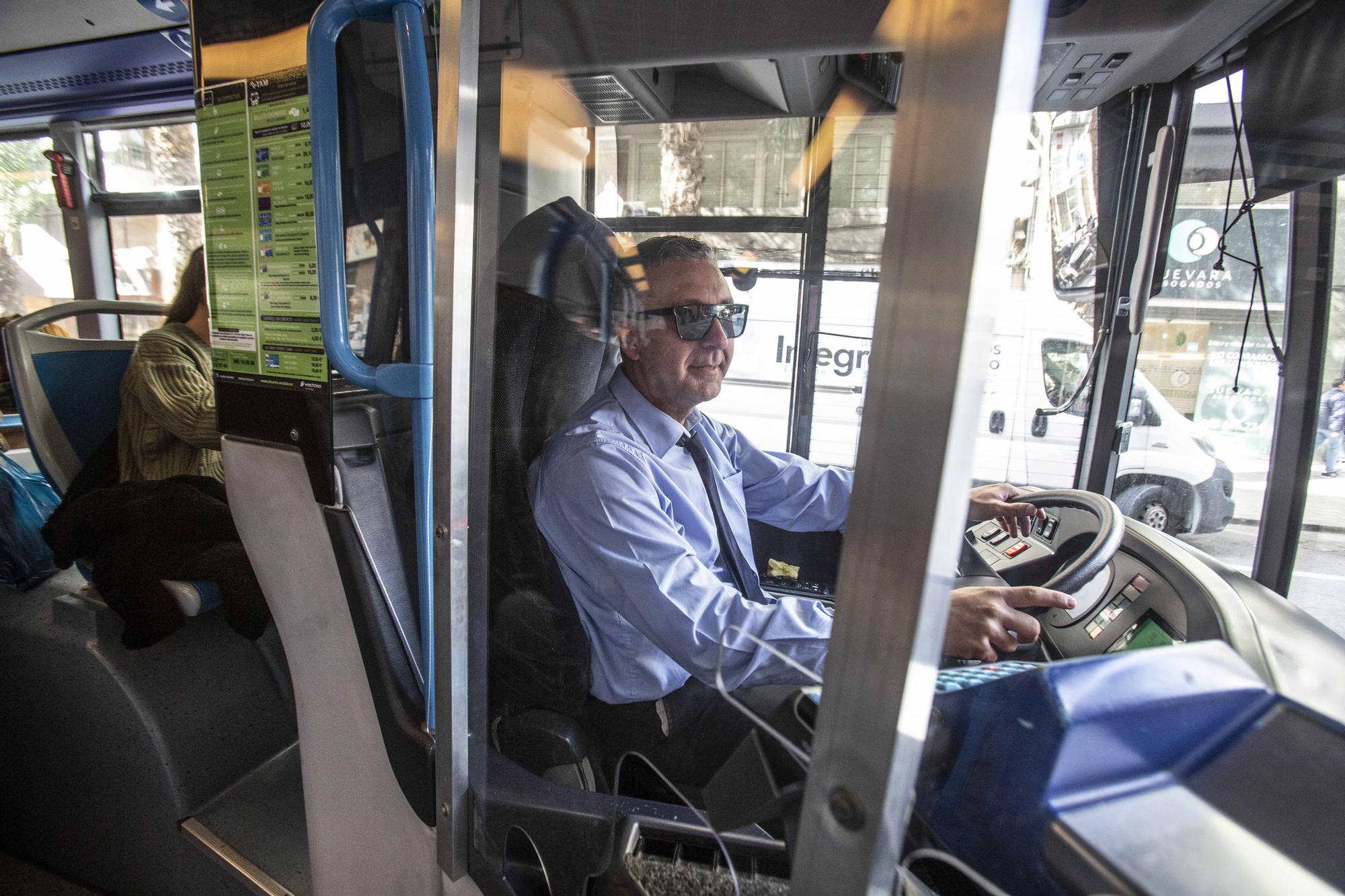 Hoy ya no hay que llevar la mascarilla en los transportes públicos