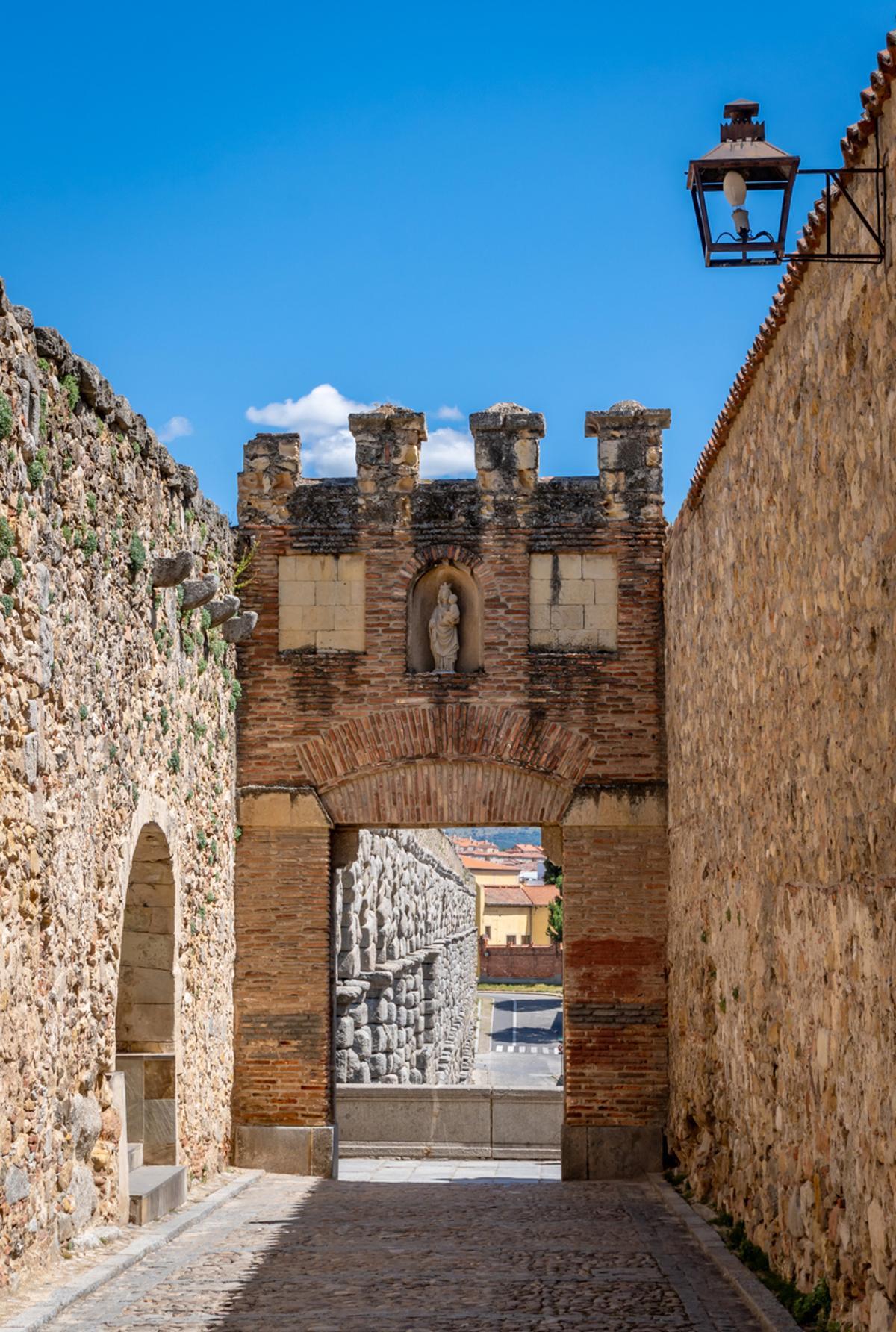 la-muralla-olvidada-de-espa-a-es-m-s-larga-que-la-de-vila-y-pasa