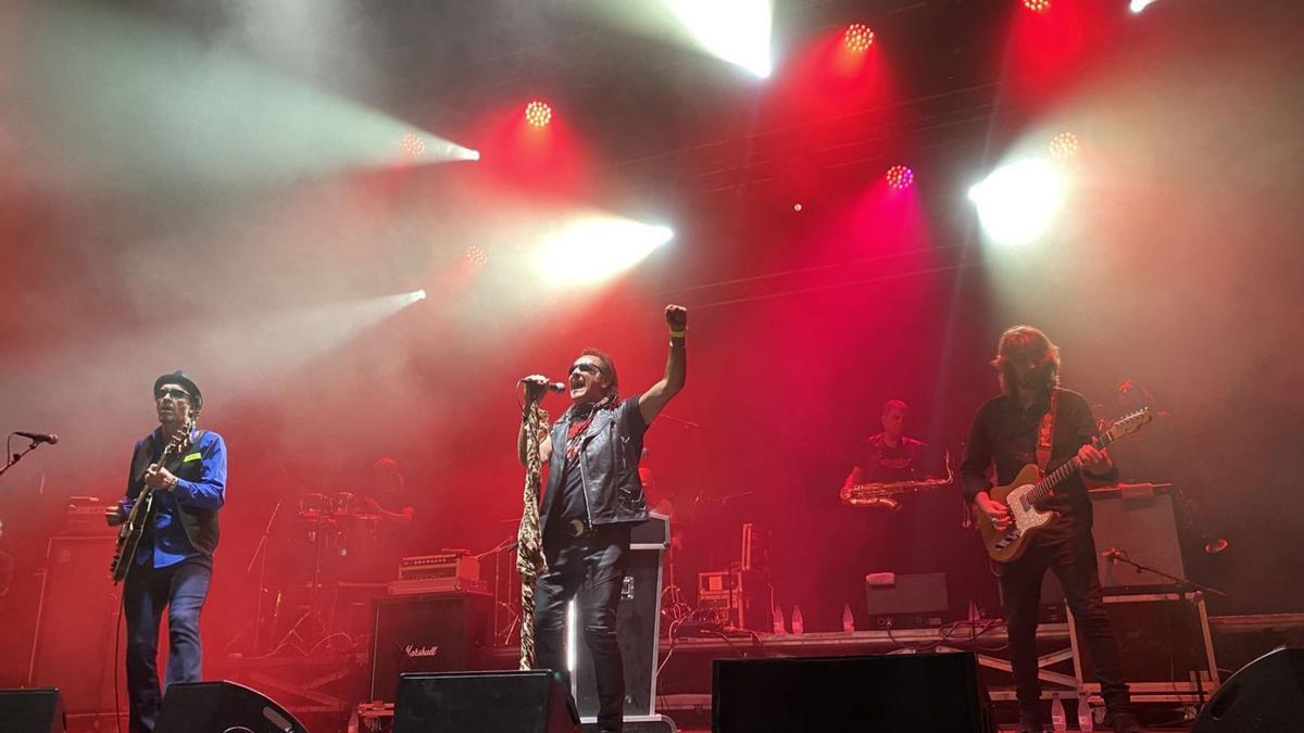 Abarrote en la sesión de despedida del Rock in Cambre | LA OPINIÓN