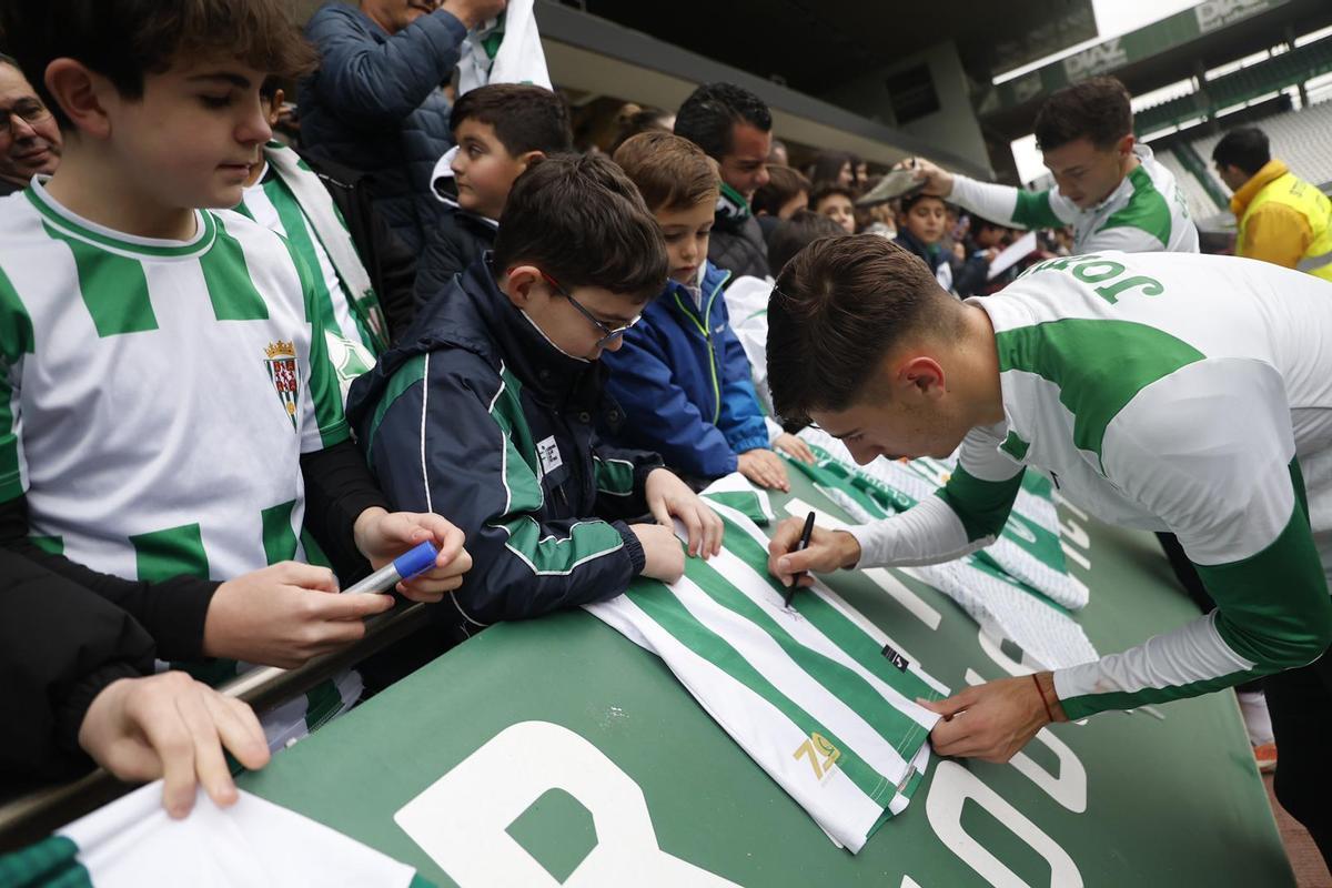 El primer entrenamiento del año del Córdoba en El Arcángel, en imágenes