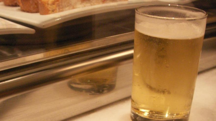 El 70,2% de los murcianos considera que la cerveza es la bebida que representa su verano ideal