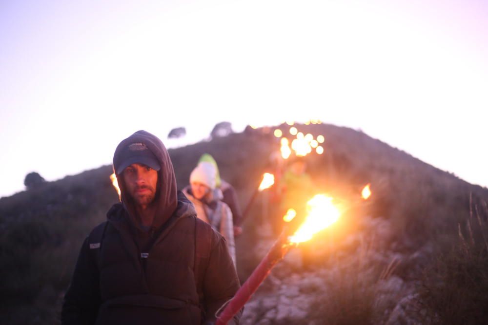 Bajada de los Reyes Magos desde el Monte Bolón de Elda.