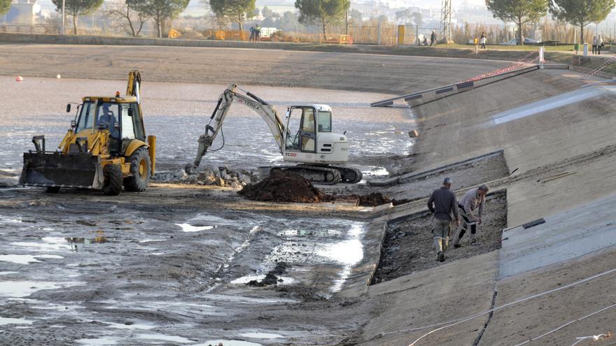 L’últim cop que es va buidar el llac de l’Agulla, fa 12 anys, hi va aparèixer un cotxe