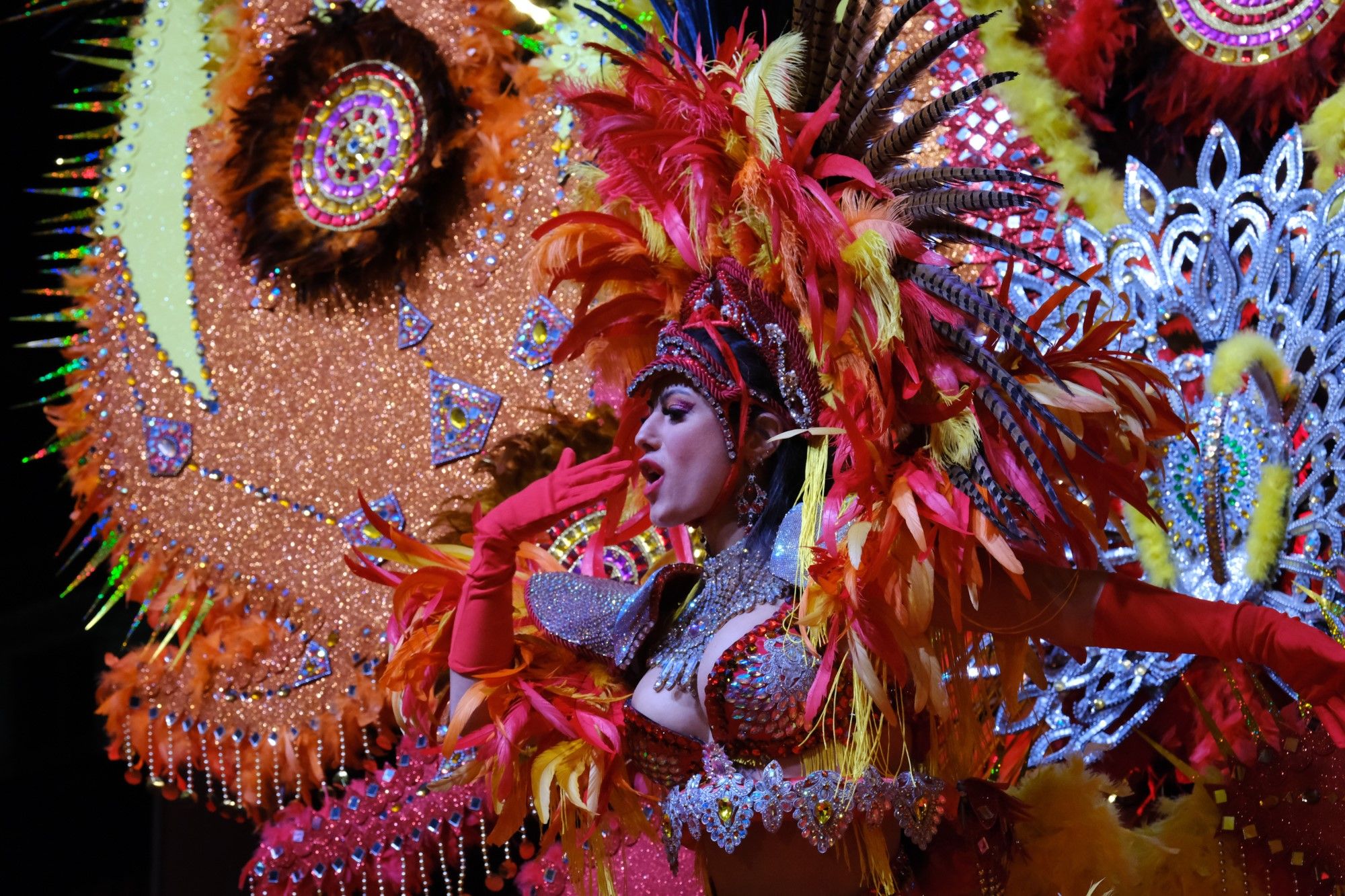 El Carnaval de Málaga ya toma las calles tras el pregón de Maxi