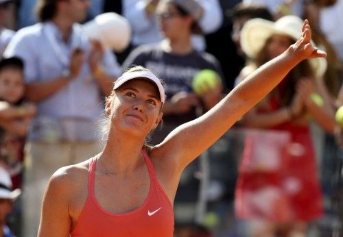 Imágenes de la final de Roma en la que Sharapova se ha impuesto a la canaria Carla Suárez