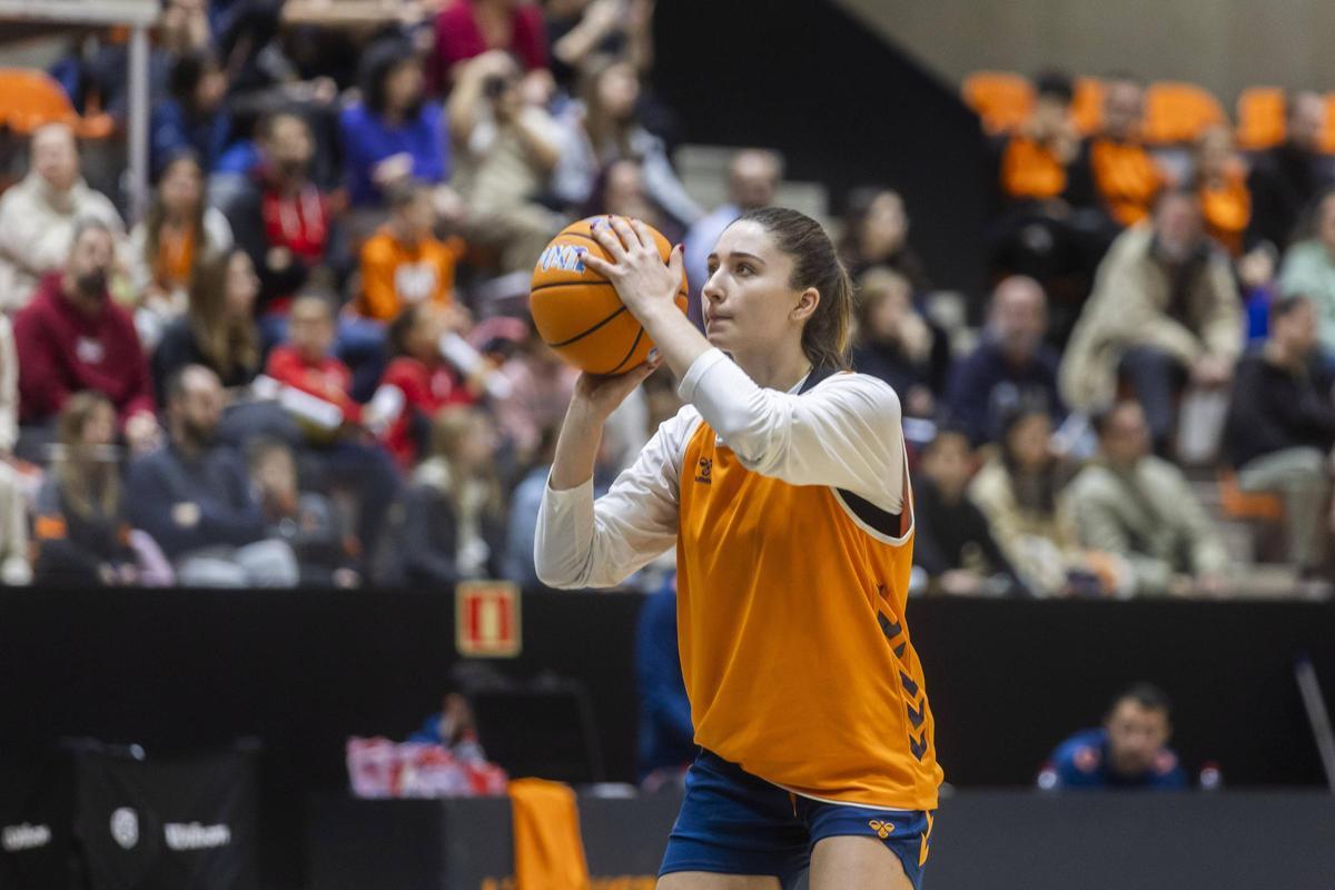 Búscate en el entrenamiento del Valencia Basket Búscate en el entrenamiento del Valencia Basket