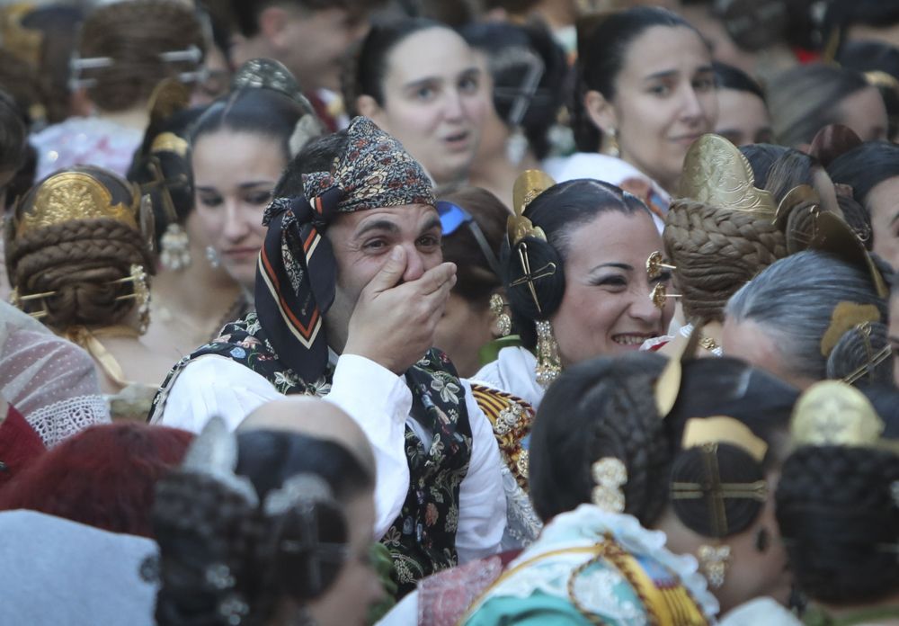 Emoción y nervios en la entrega de premios a las fallas de Sagunt