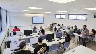 La Xunta ha formado a más de 7.000 docentes en tecnologías inteligentes desde 2020