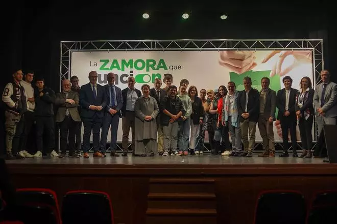 "La Zamora que funciona", en imágenes: talento conectado