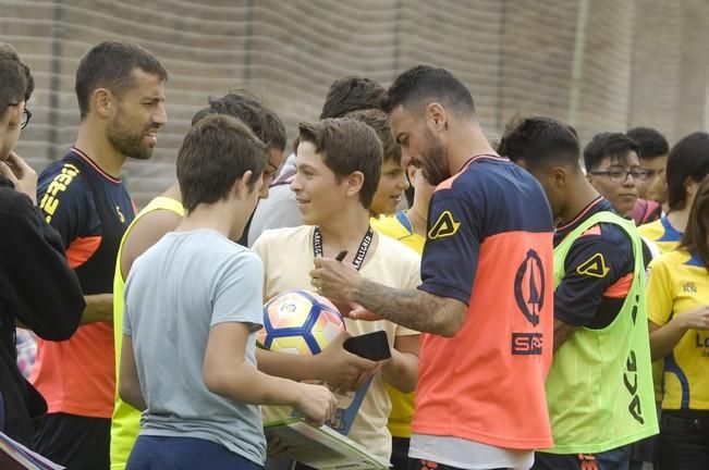 ENTRENAMIENTO DE LA UD LAS PALMAS EN BARRANCO ...