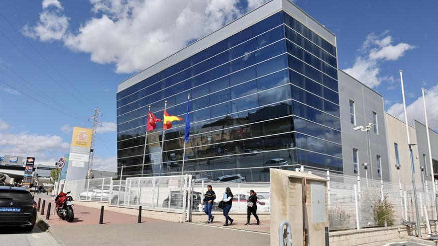 La Administración del Estado tiene casi 1.000 plazas vacantes en la Región