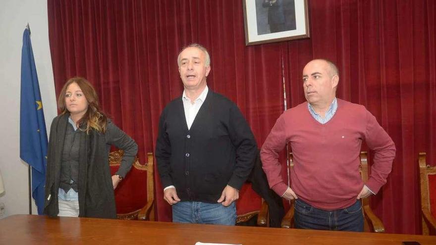 Nuria Morgade, Gonzalo Durán y Javier Tourís, en la rueda de prensa de ayer. // Noé Parga