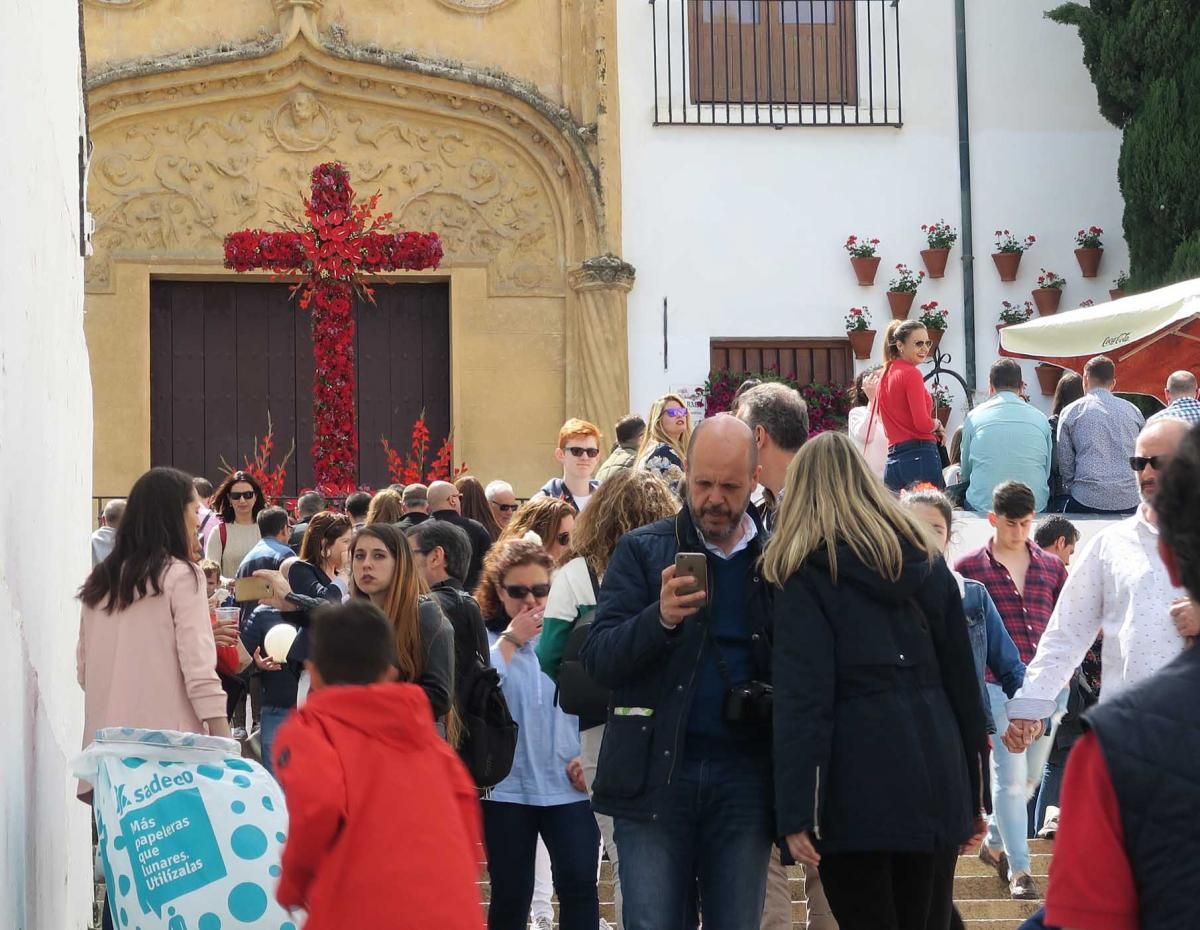 Las cruces, en la recta final