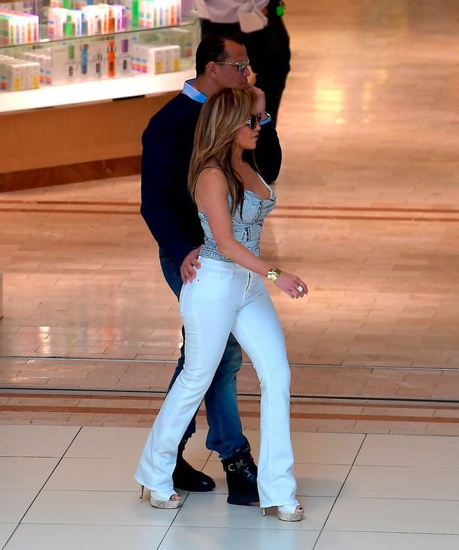 Jennifer Lopez y Alex Rodriguez en el rodaje de su nueva pelicula