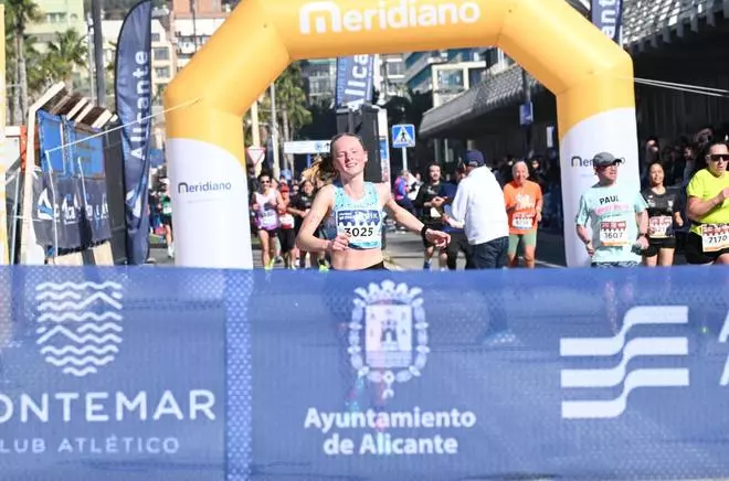 ¿Has corrido la Media Maratón de Alicante? Búscate en nuestras fotos