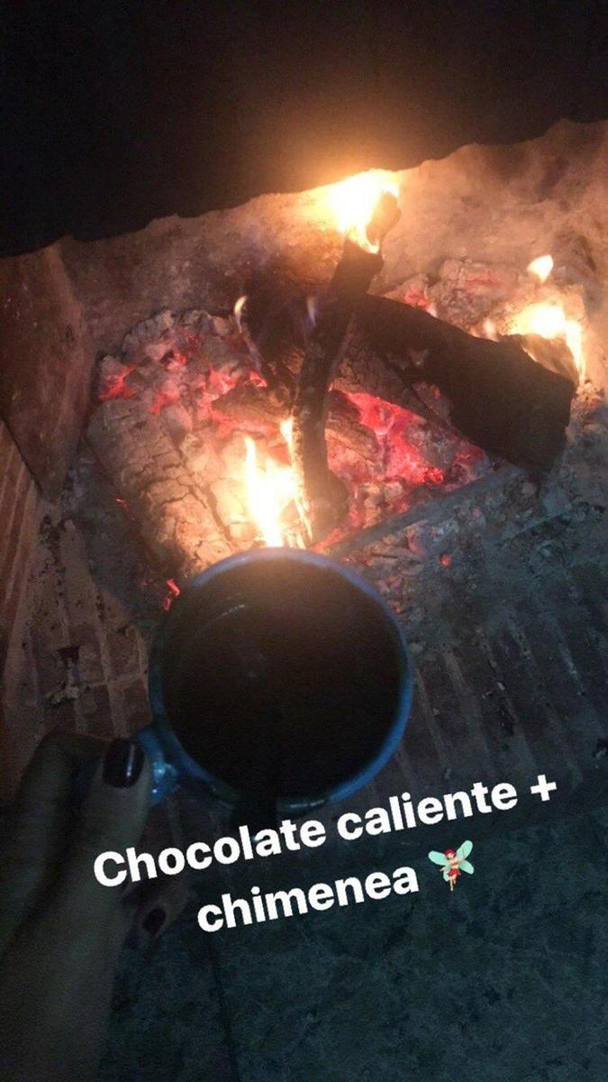 Chocolate y chimenea de Sara Carbonero