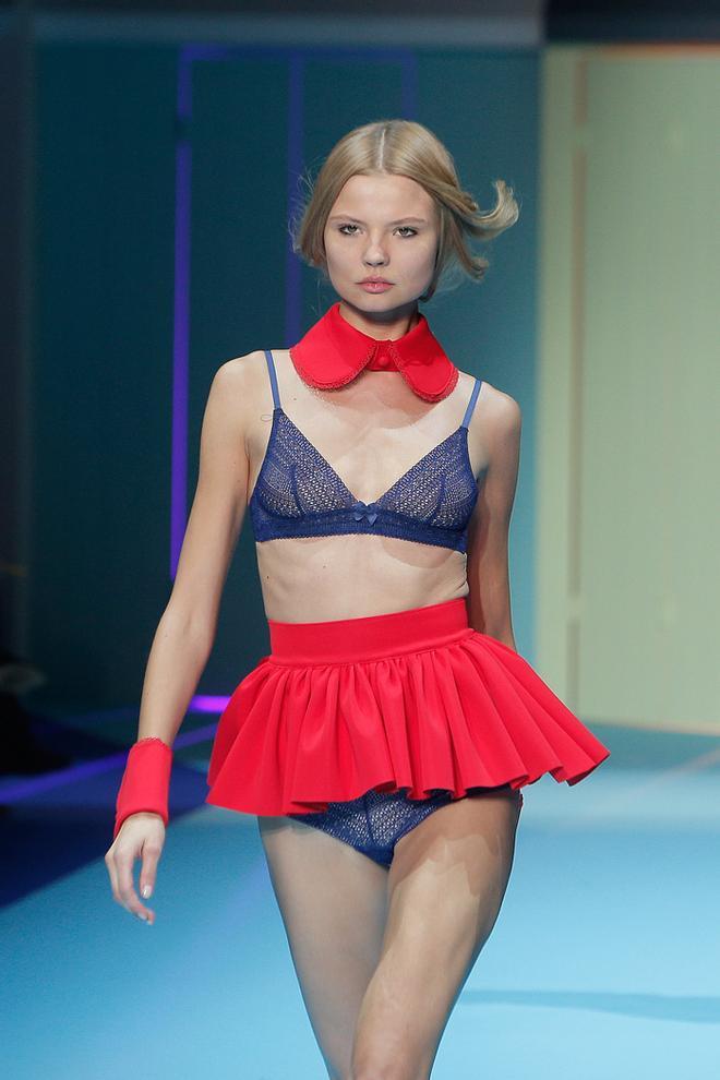 Etam presenta su colección de bikinis en París - Woman