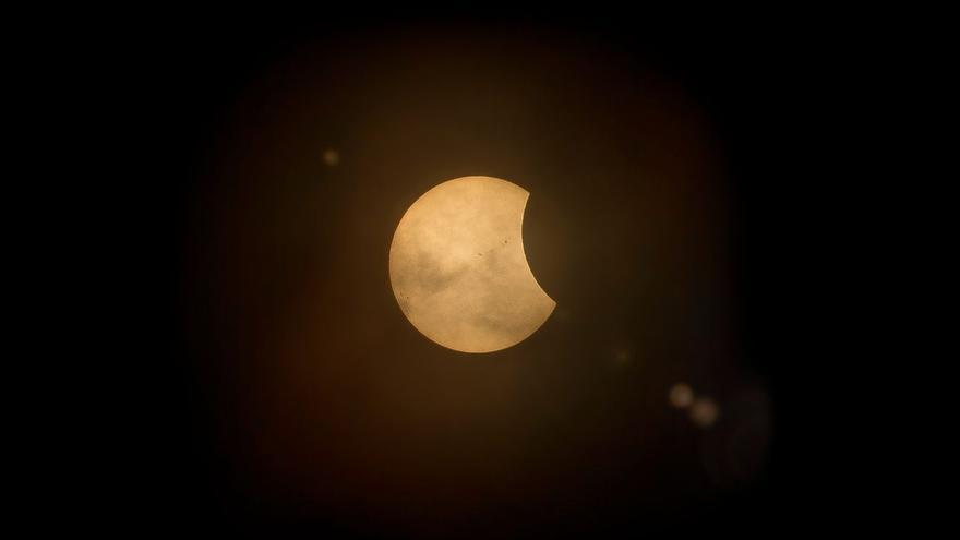 Luna llena de octubre 2023: el encanto de la luna del cazador con eclipse lunar incluido