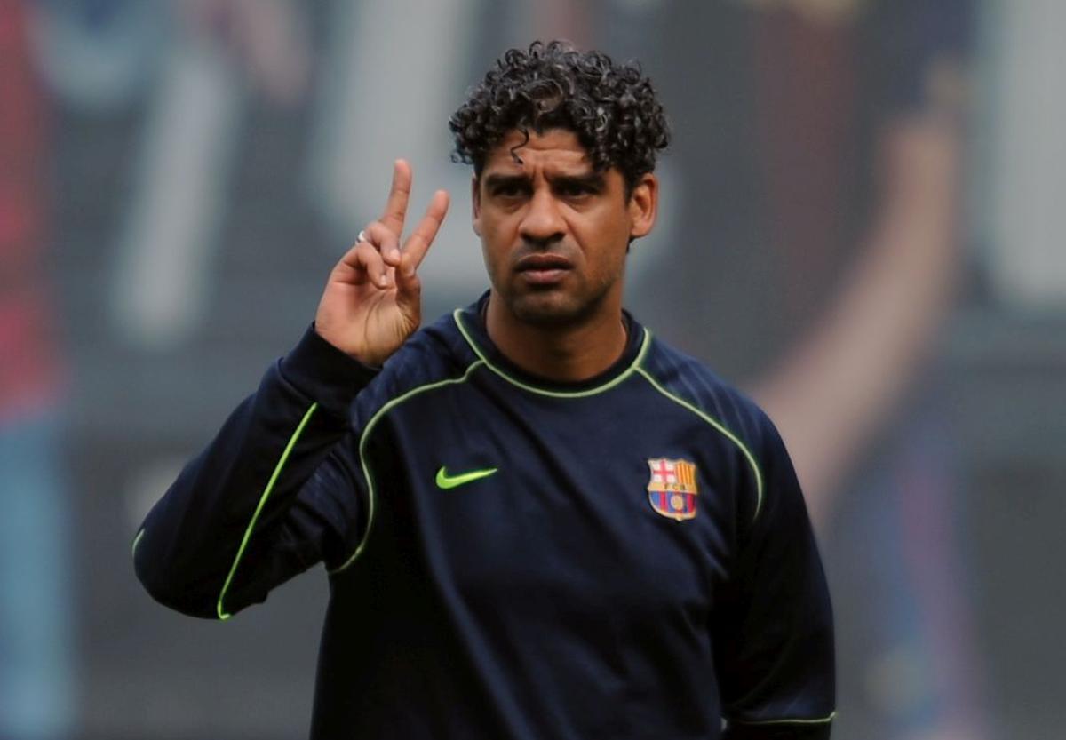 Rijkaard, en un entrenamiento del Barça en el 2008.