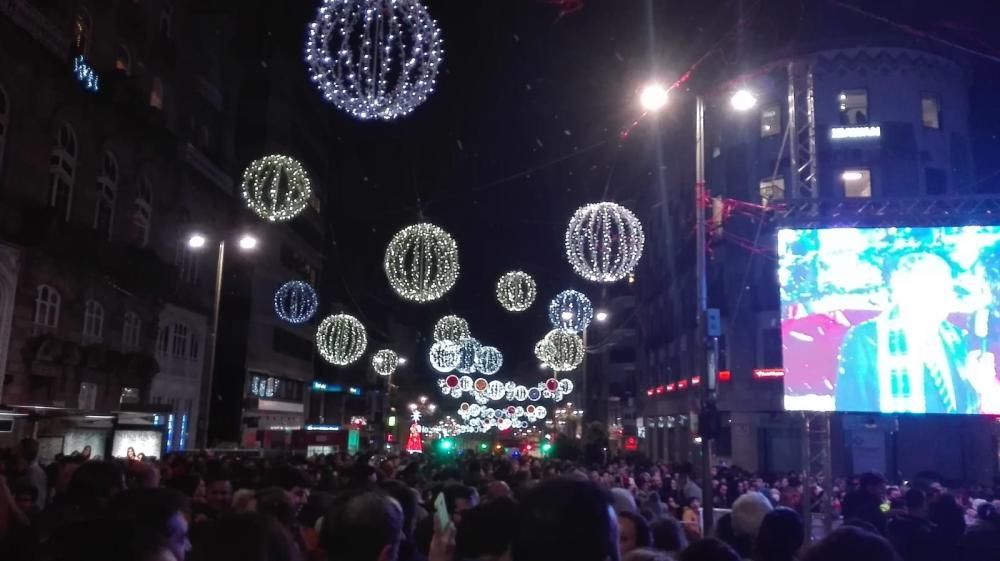 La Navidad arranca en Vigo con el encendido del alumbrado // R. G. / C. P. / J. A. / L. V.