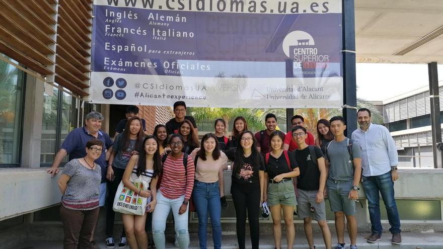 La Universidad de Alicante acoge a 18 estudiantes de español de la Nanyang Technological University