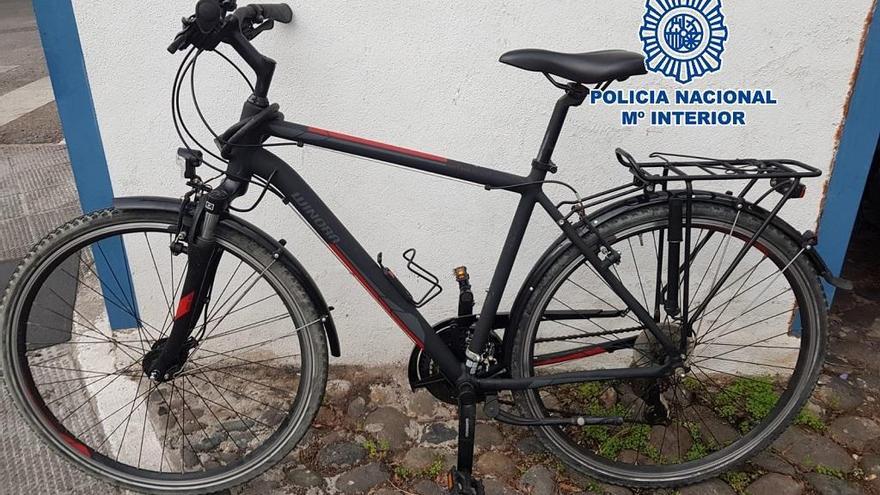 Bicicleta sustraída por el detenido.