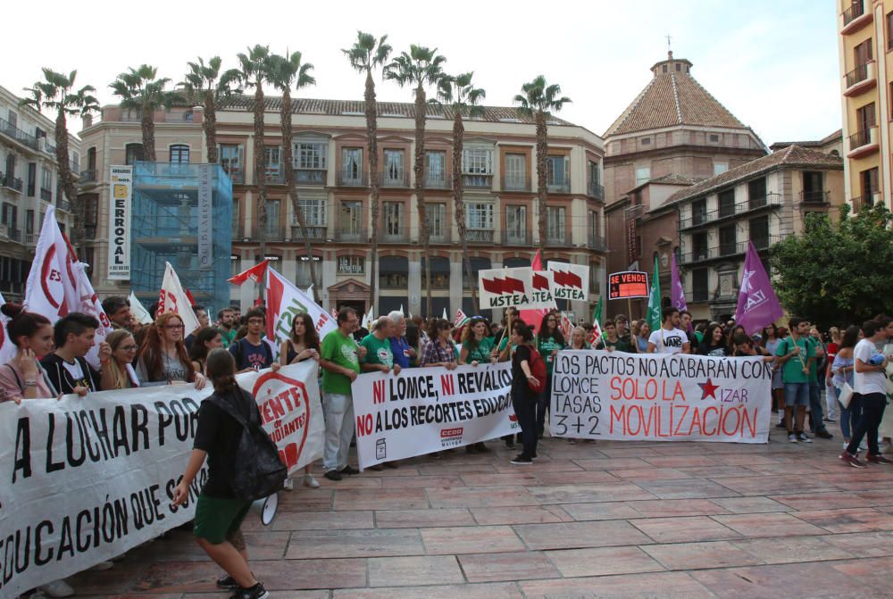 Manifestación contra la reválida en Málaga