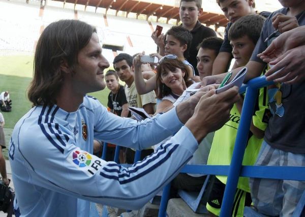 Presentación de Leo Franco