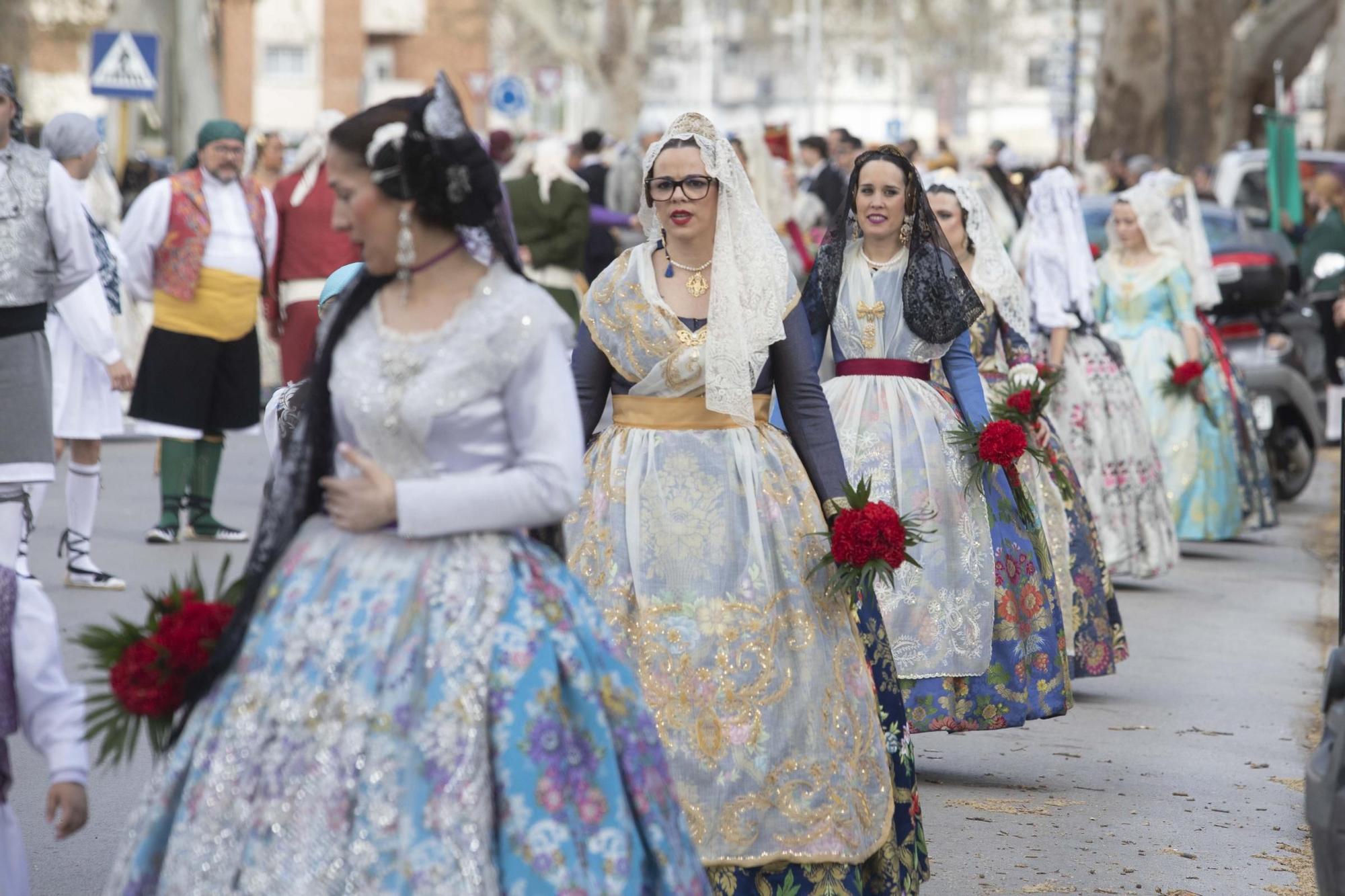 Búscate en la multitudinaria Ofrenda del sábado 22 de marzo en Xàtiva