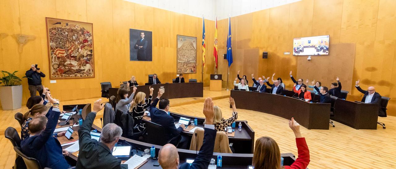 Basura Benidorm: El PP de Benidorm le da la vuelta a una moción del ...