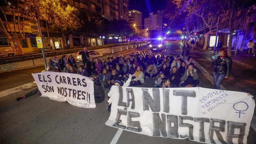 Aquelarre en Palma contra los jueces machistas