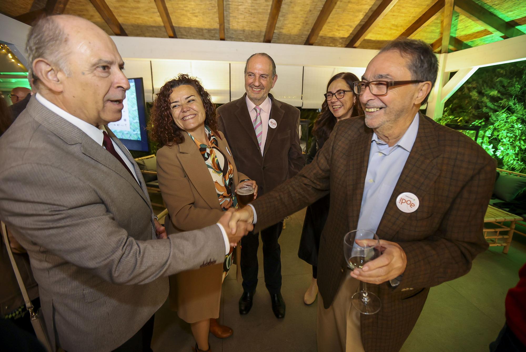 Bienvenida a la navidad 2022 en Restaurante Maestral