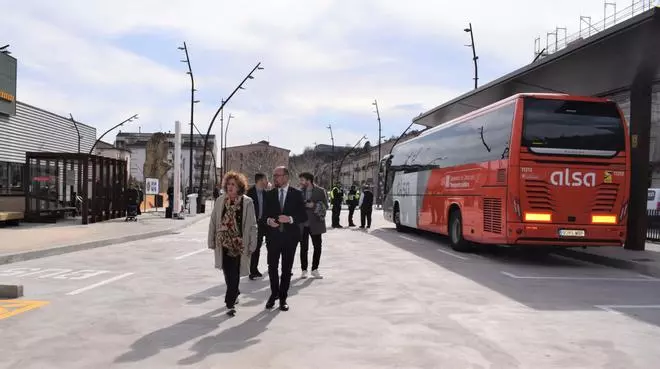 Les millors fotos de la inauguració de l'estació de busos de Gironella