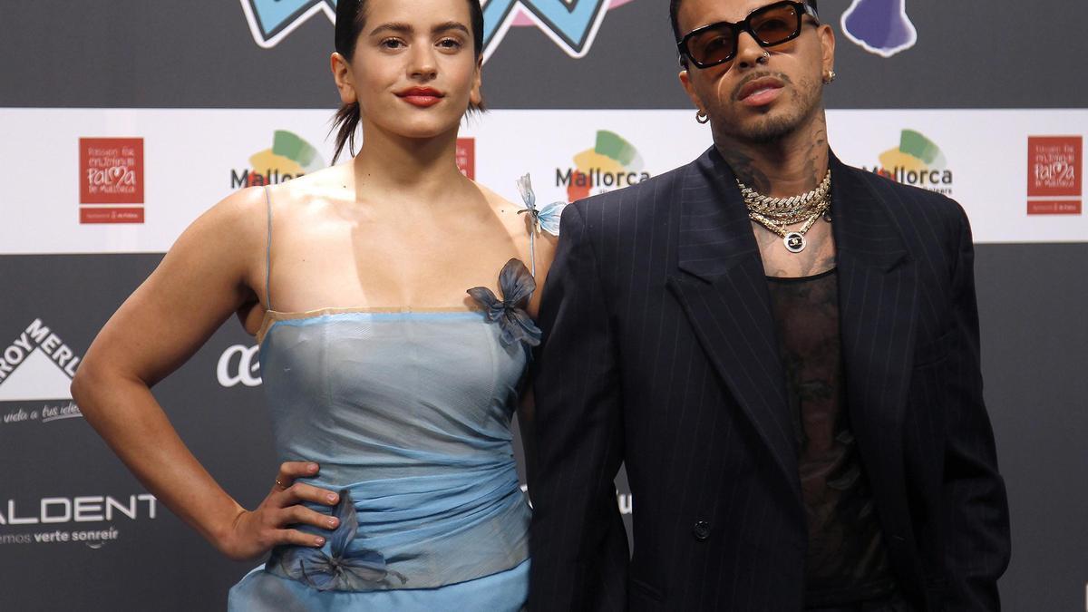 Rosalía y Rauw Alejandro en el 40 Music Awards de 2021 en Palma