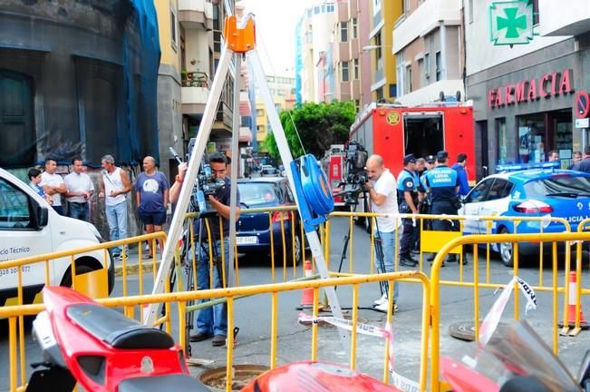 Efectivos de los Bomberos de Las Palmas de Gran ...