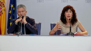 La ministra de Igualdad, Ana Redondo, y el ministro del Interior, Fernando Grande-Marlaska.