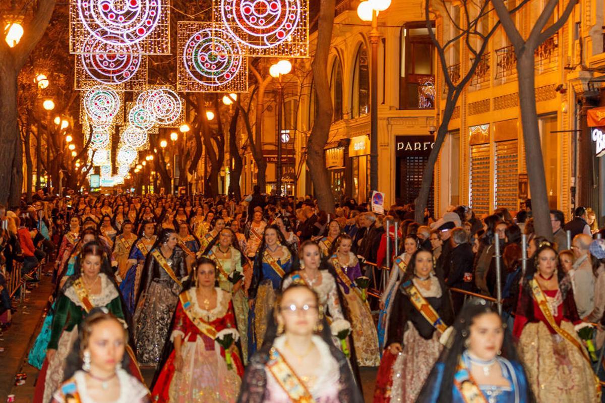 Las fallas de Mislata, en la Ofrenda de València