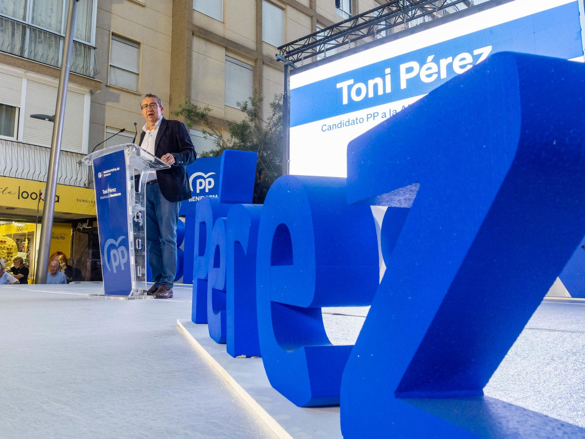 Mitin de fin de campaña de Toni Pérez en Benidorm