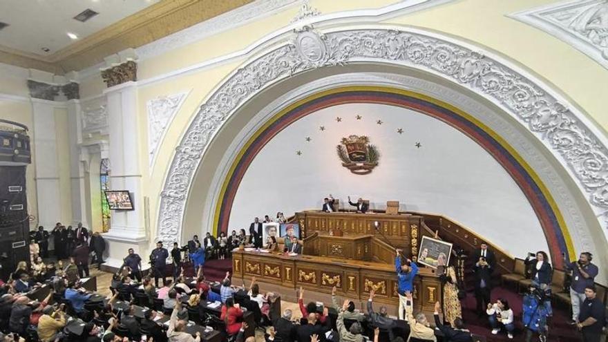 La falta de acuerdo aplaza la aprobación de la ley de amnistía para los presos políticos en Venezuela