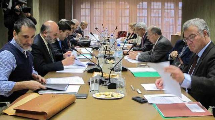 Reunión de la Comisión de Coordinación de Comunidades Autónomas celebrada ayer en Oviedo.