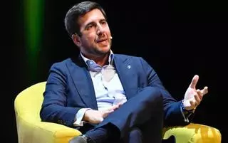 Enrique Riquelme "medita" presentarse a las elecciones del Real Madrid