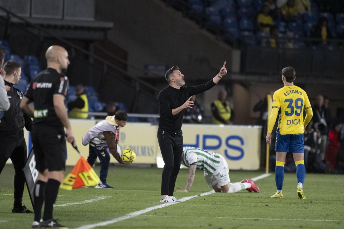 Las Palmas-Córdoba CF | Las imágenes del encuentro en el Estadio de Gran Canaria