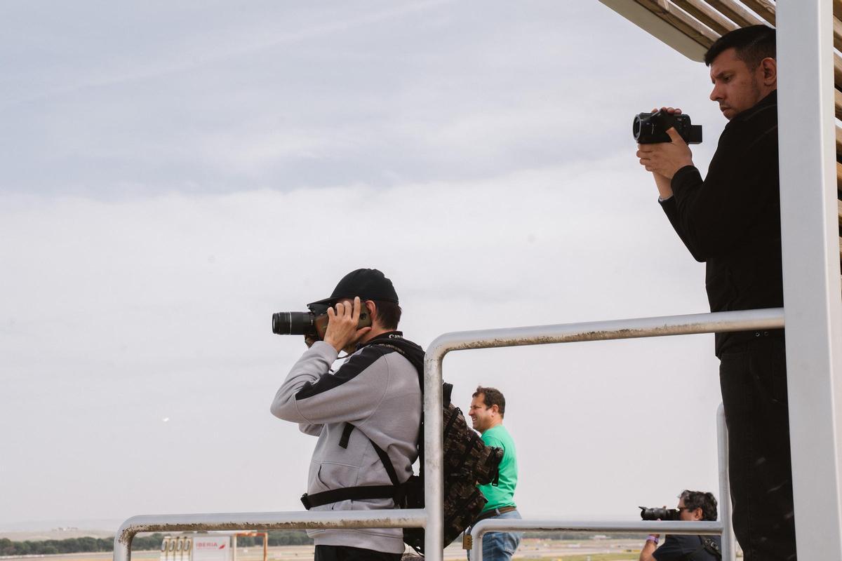 Hace tres años y nueve meses que el mirador para 'spotters' o aficionados a la fotografía aeronáutica abrió sus puertas.