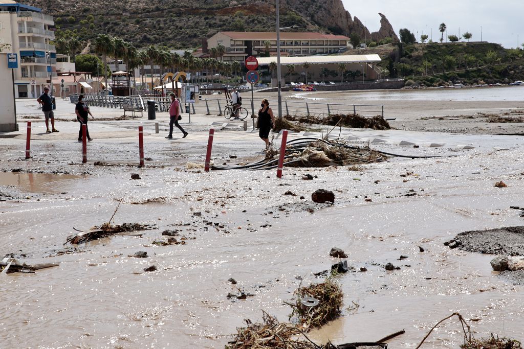 Estas son las imágenes que deja la DANA a su paso por Águilas