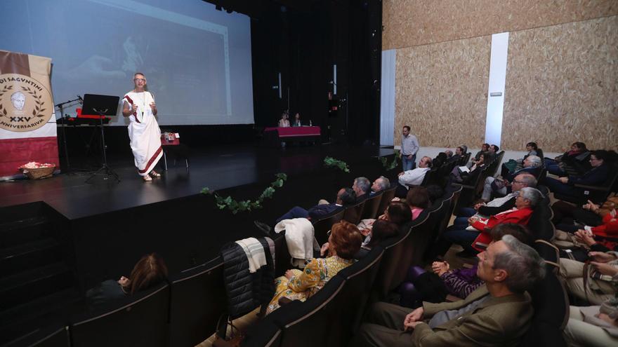 Emotivo homenaje a la cultura clásica de Sagunt