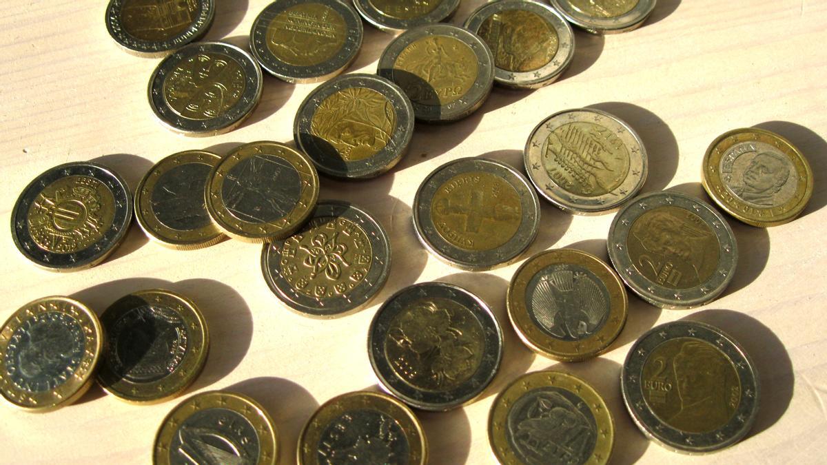 Monedas de 1 y 2 euros